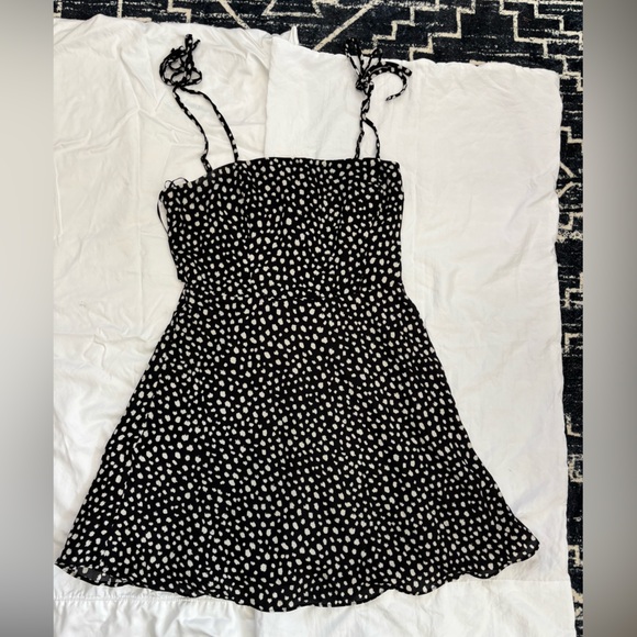 Black and White Polka Dot Dress - Picture 1 of 3